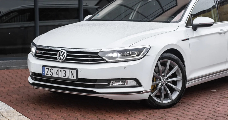 Volkswagen Passat cena 59900 przebieg: 329300, rok produkcji 2015 z Łódź małe 781